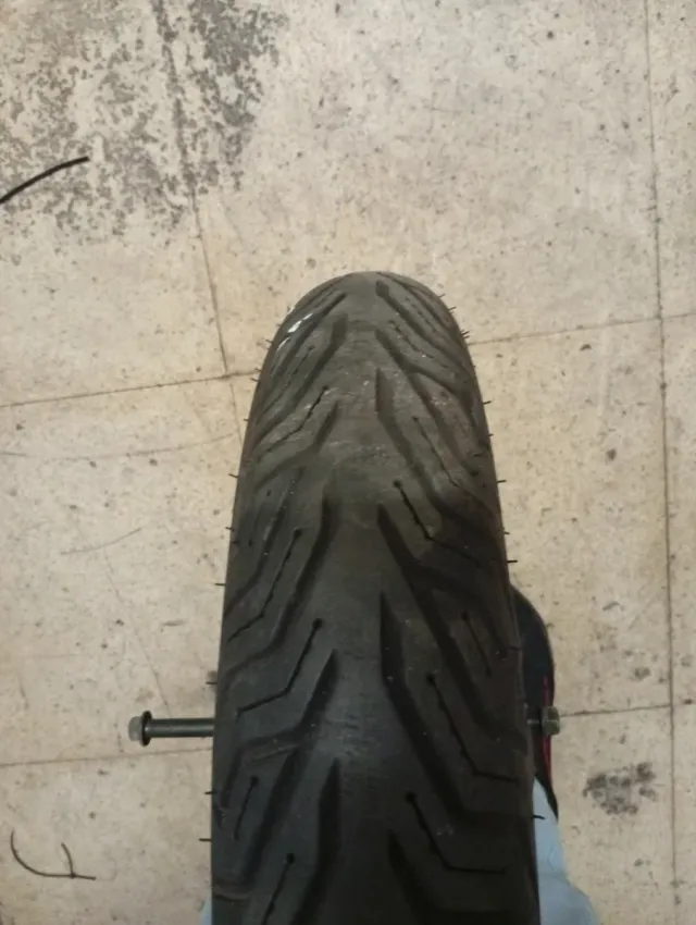 Rueda delantera Sym Symphony SR 125