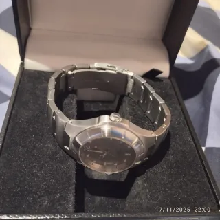 Reloj Lotus Hombre Plata y Blanco