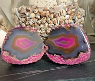 Geode Agata Sezionato Rosa e Grigio in agata