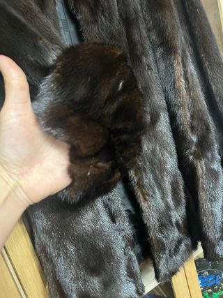 Abrigo de piel marrón