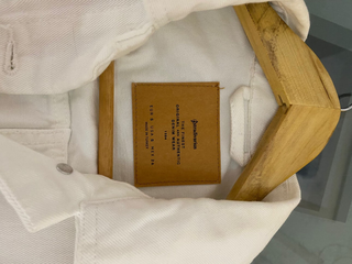 Cazadora vaquera blanca cropped