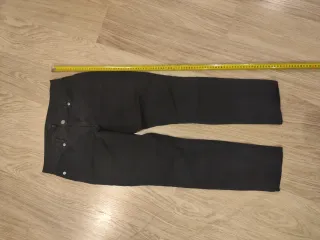 Vaqueros Escada Sport negros talla 36 modelo LUCA