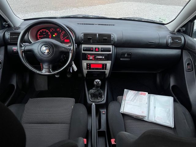 SEAT LEON 1.6i 105CV SPORT LIMITED