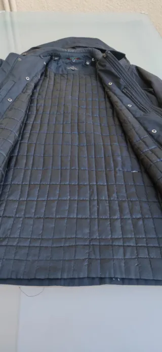 Parka acolchada negra