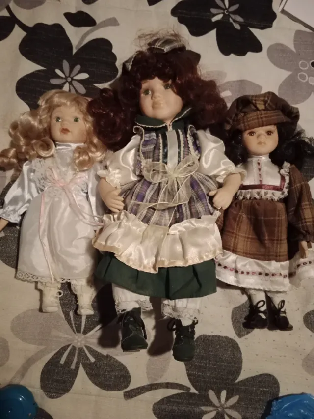 Bambole di porcellana vintage