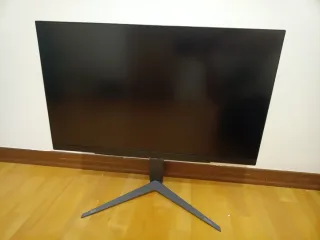 LG UltraGear 27" QHD 200Hz Monitor