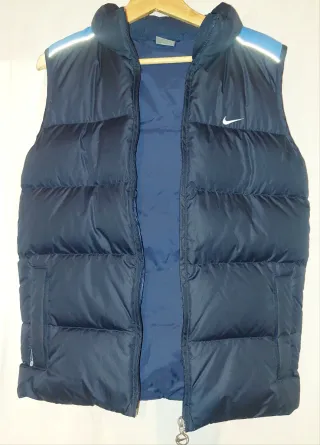 Chaleco acolchado grueso Nike, talla 14-16