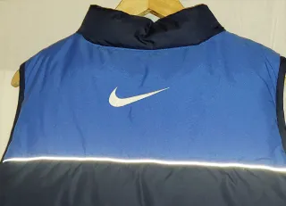 Chaleco acolchado grueso Nike, talla 14-16