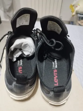 Scarpe Levi's La Paz S nere/bianche taglia 38