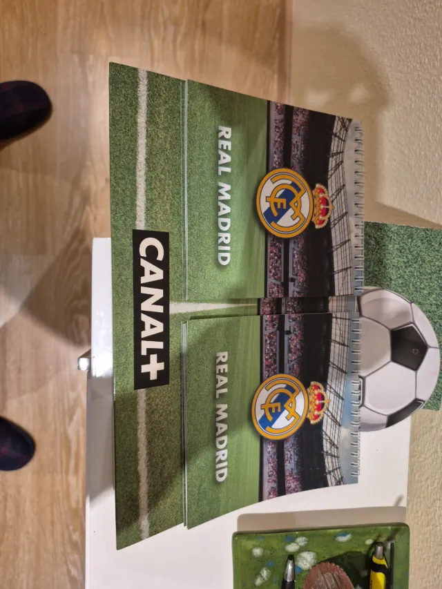 Calendario mesa canal+