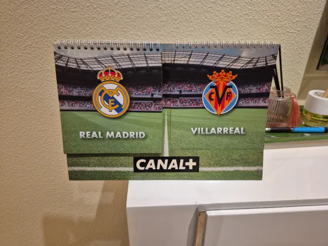 Calendario mesa canal+