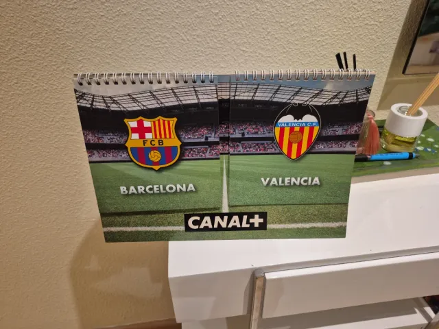 Calendario mesa canal+