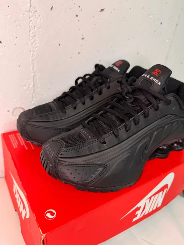 Nike Shox R4 Talla 38,5