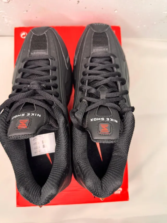 Nike Shox R4 Talla 38,5