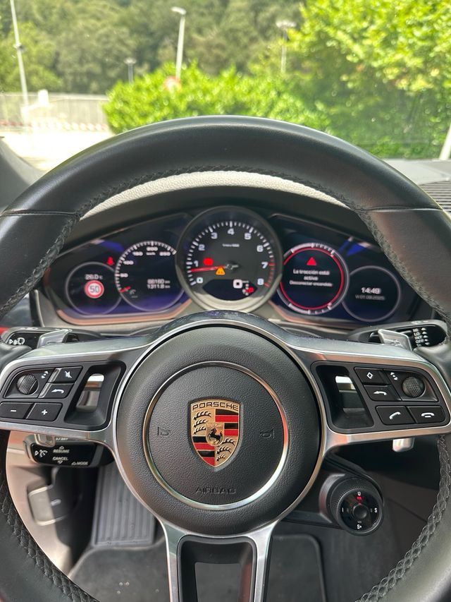 Porsche Cayenne coupe