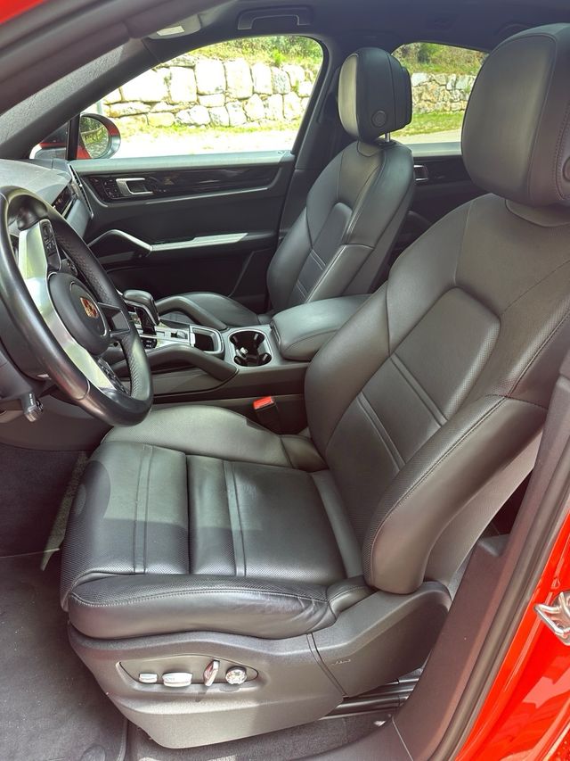 Porsche Cayenne coupe