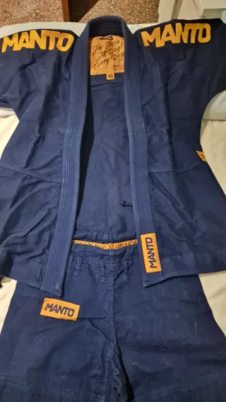 Kimono Manto Jiu Jitsu Talla L/40