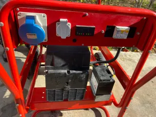 Generador Corriente 7KVA Monofasico Honda gx 390