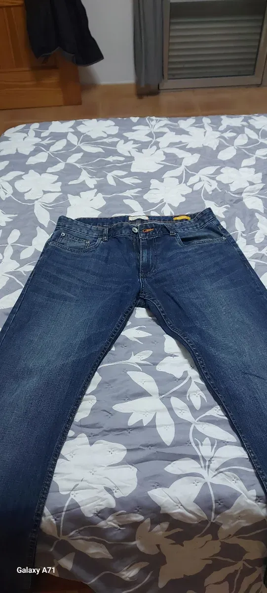 Pantalón vaquero azul