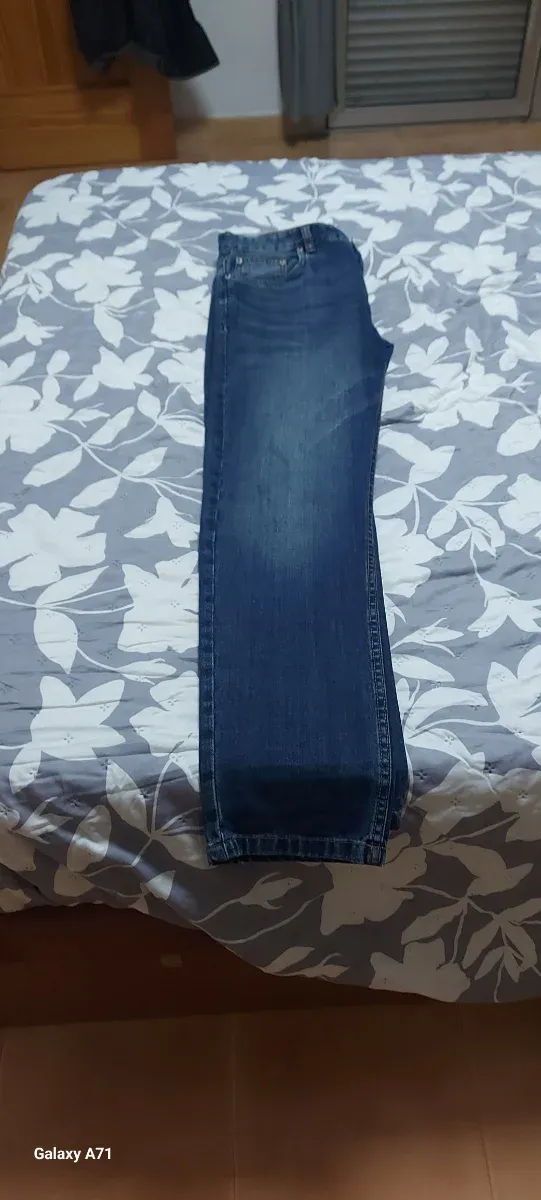 Pantalón vaquero azul