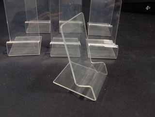 Soportes acrílicos para consolas portatile