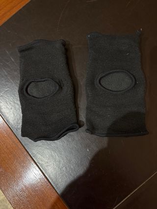 Guantes deportivos Joma negros