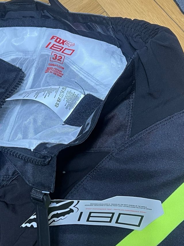 Conjunto enduro Motocross Talla M/32-NUEVO