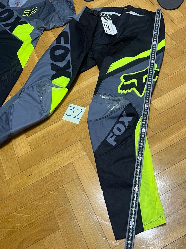 Conjunto enduro Motocross Talla M/32-NUEVO