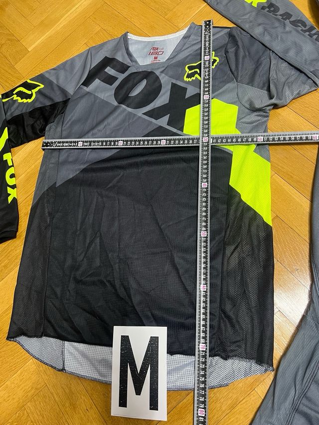 Conjunto enduro Motocross Talla M/32-NUEVO