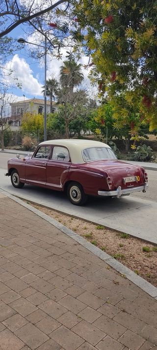 Mercedes Pontom 180