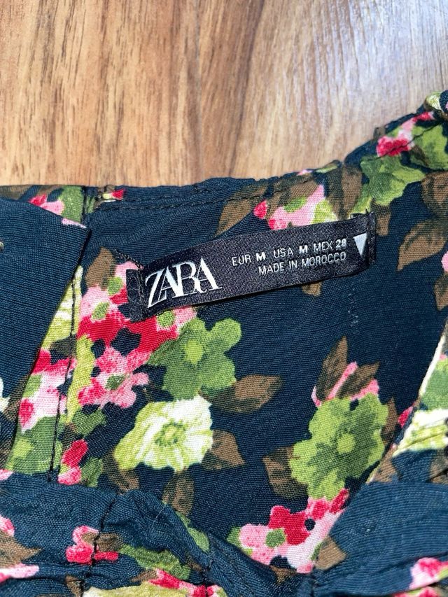 Conjunto floral Zara Talla M