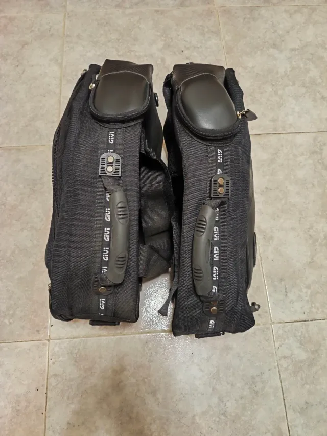 Maletas Moto Givi Usadas Una Vez