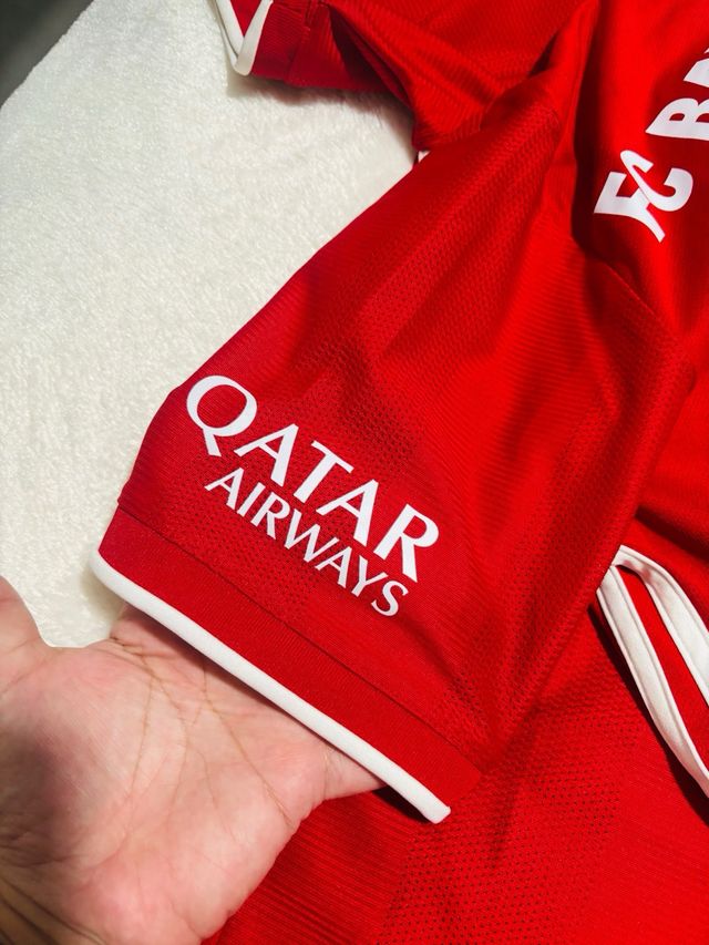 Camiseta FC Bayern Múnich Adidas talla XS