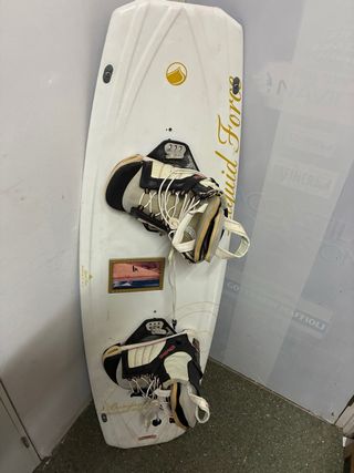Tabla Wakeboard Liquid Force