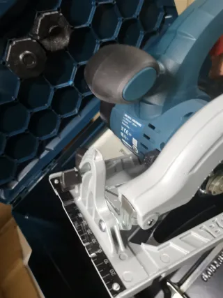 Sierra Circular Bosch 18V