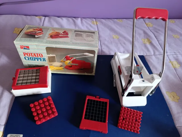 Tagliapatate con base aspirante