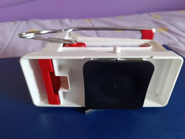 Tagliapatate con base aspirante