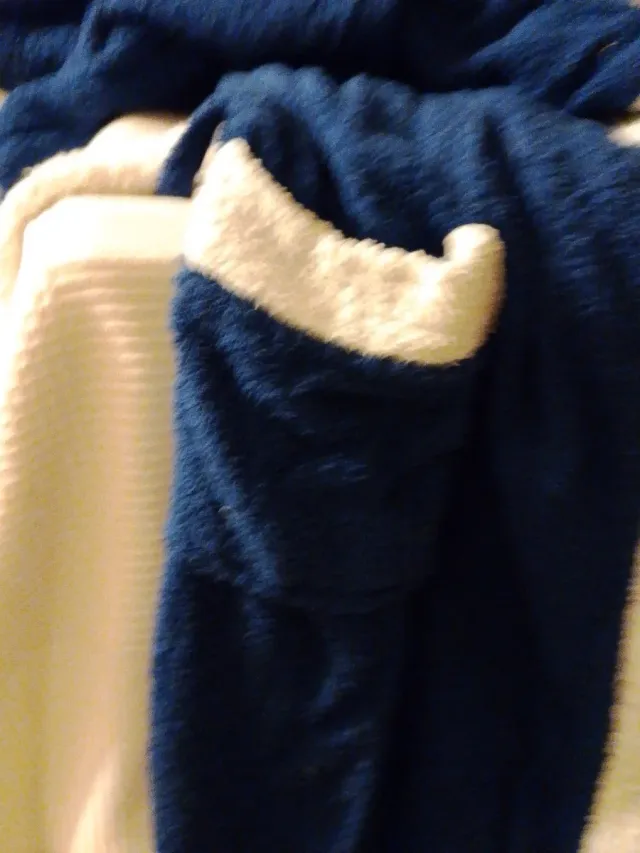 Dos Albornoces Real Madrid Azul y Blanco