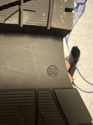 Botas de piel negras