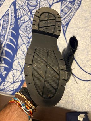 Botas de piel negras