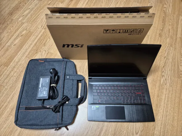 Portátil gaming MSI GF63 Thin 10UC, poco usato, come nuovo