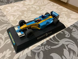 Superslot / Scalextric Renault F1 Team