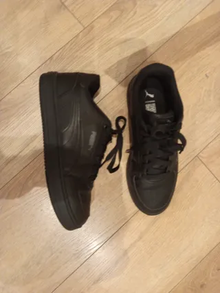 Zapatillas Puma Negras Talla 40, las e utilizado 1