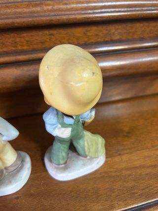 Coppia statuine bambini in ceramica