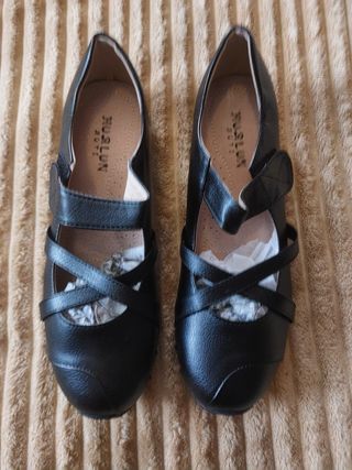 Zapatos Montevita Negros Talla 40