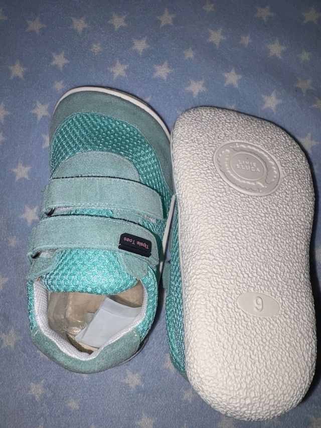 Tênis bebê com velcro