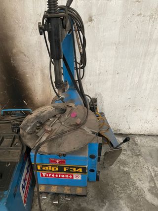Máquina Montaje Neumáticos Faip F34