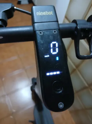 Patinete eléctrico Ninebot Segway