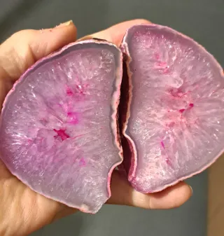 Geode di cristallo rosa