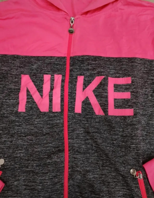 Chaqueta Nike Mujer Gris y Rosa